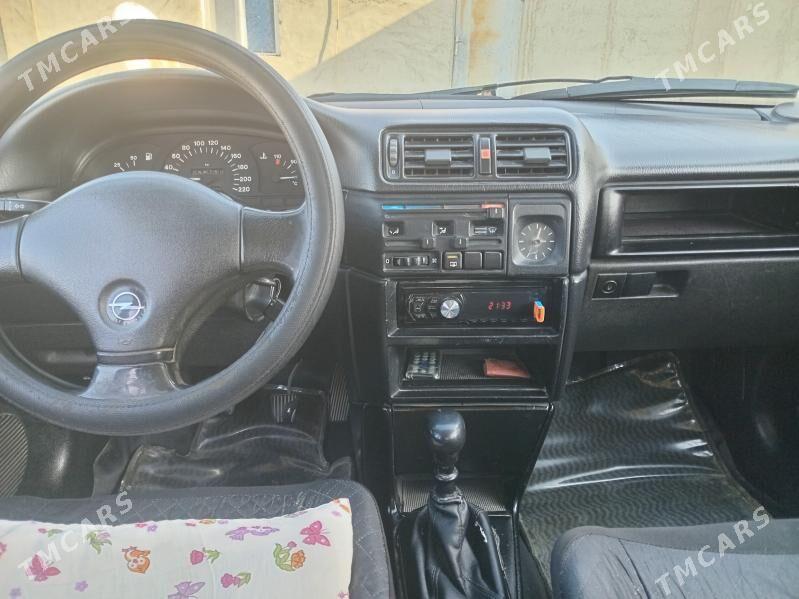Opel Vectra 1992 - 55 000 TMT - Bäherden - img 8