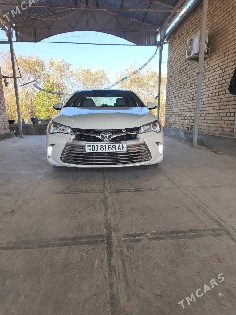 Toyota Camry 2016 - 275 000 TMT - Теджен - img 1