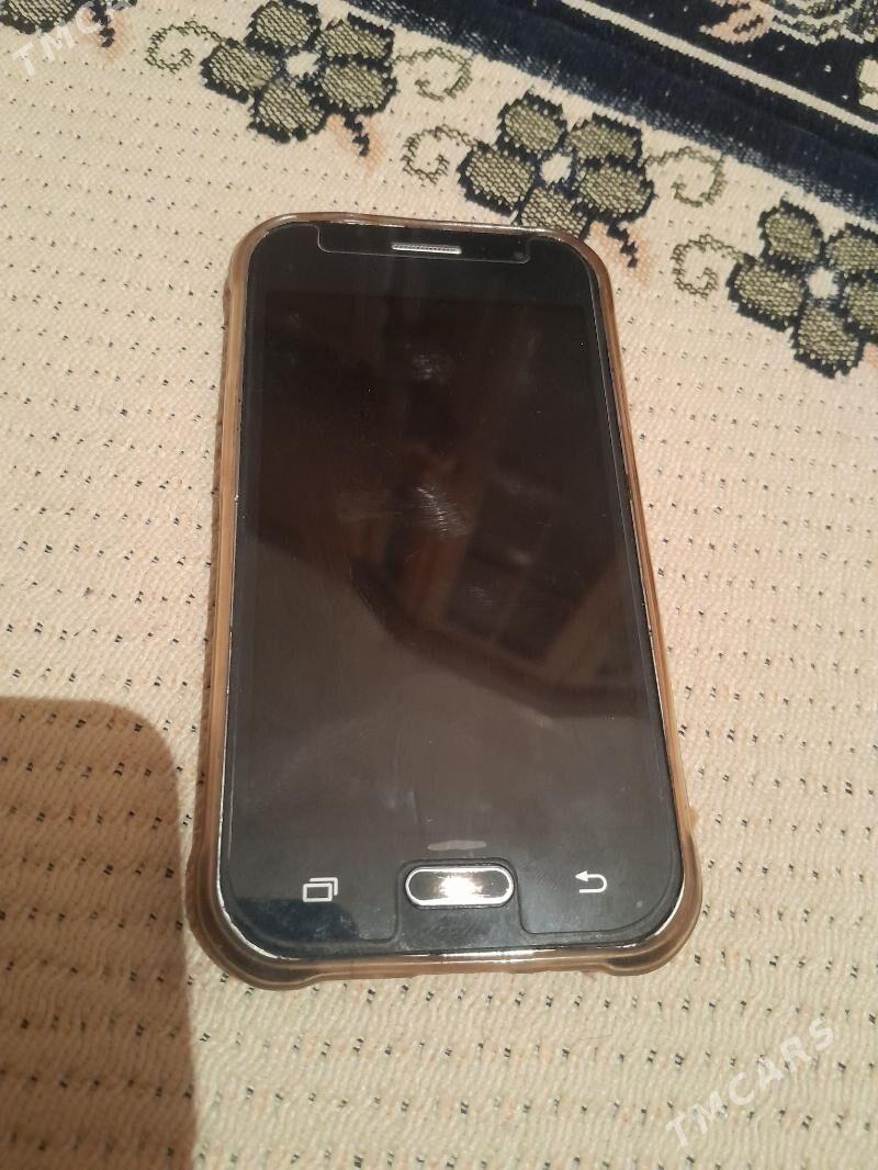 j1 ays samsung - Bäherden - img 3