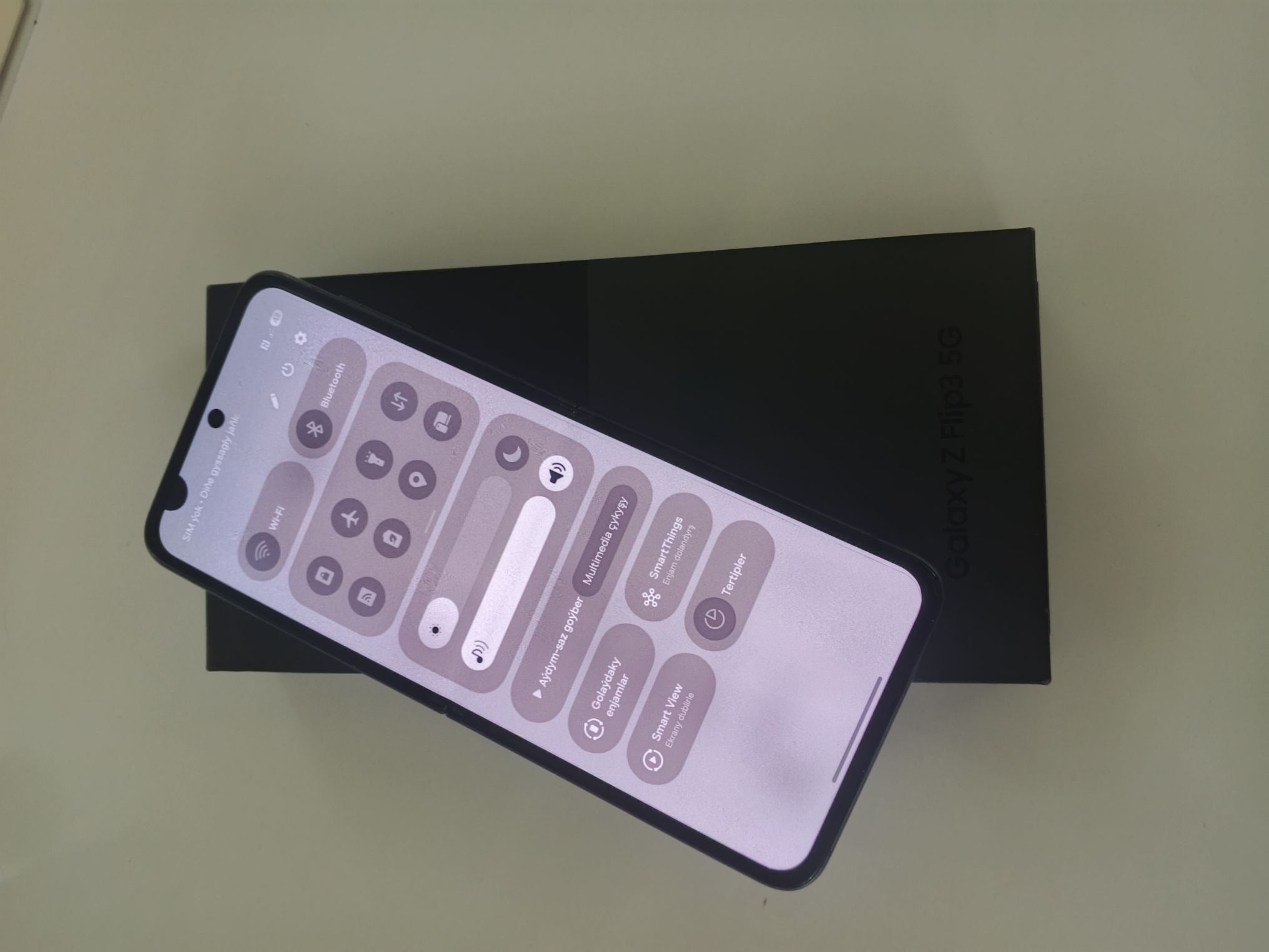 Z flip 3 8/128 1sim - Aşgabat - img 5