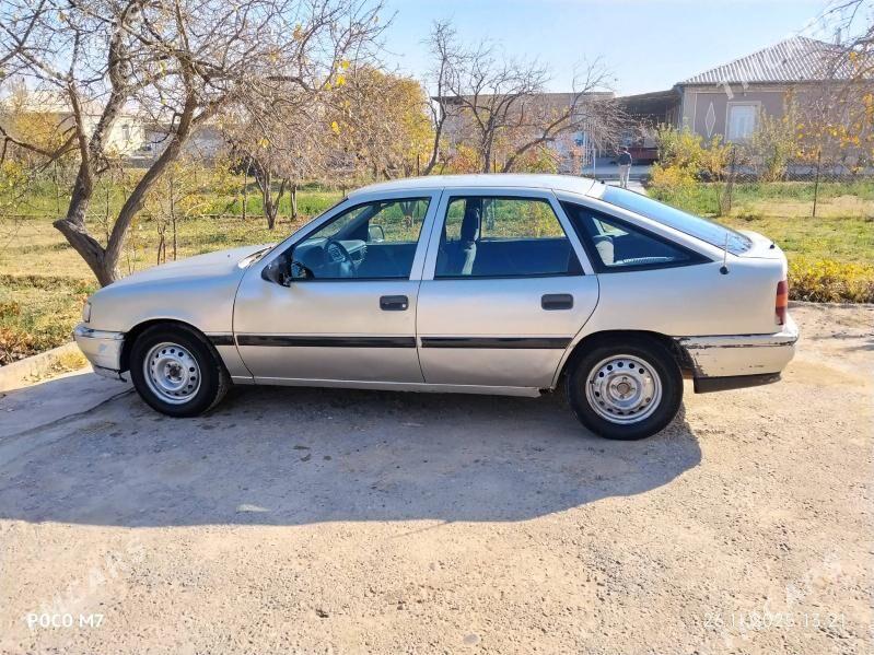 Opel Vectra 1991 - 20 000 TMT - Mary - img 3