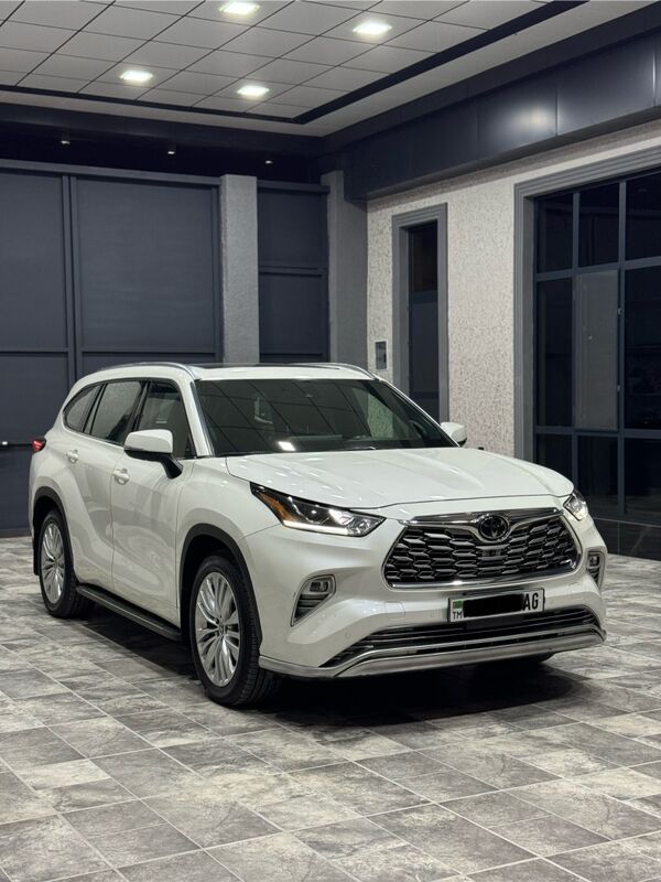 Toyota Highlander 2021 - 890 000 TMT - Ашхабад - img 3