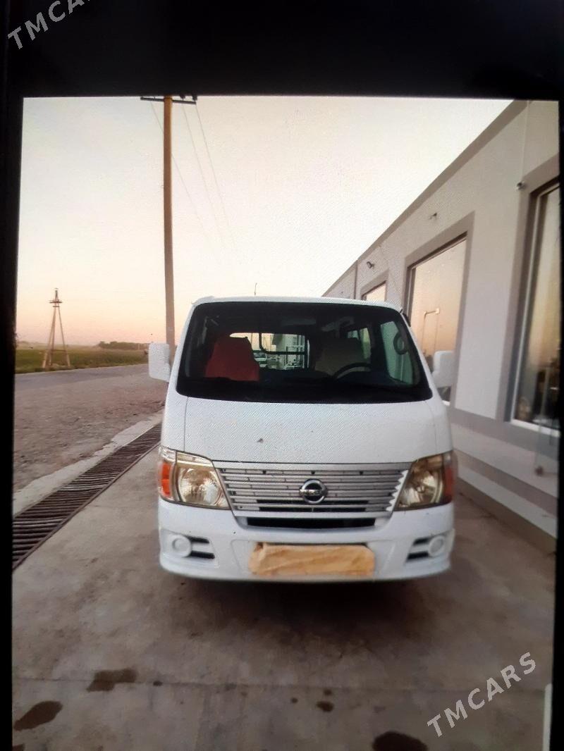 Nissan Urvan 2008 - 170 000 TMT - Mary - img 2