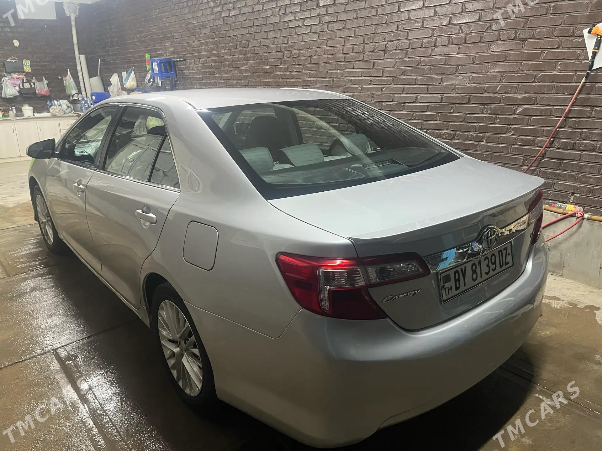 Toyota Camry 2012 - 250 000 TMT - Кёнеургенч - img 3