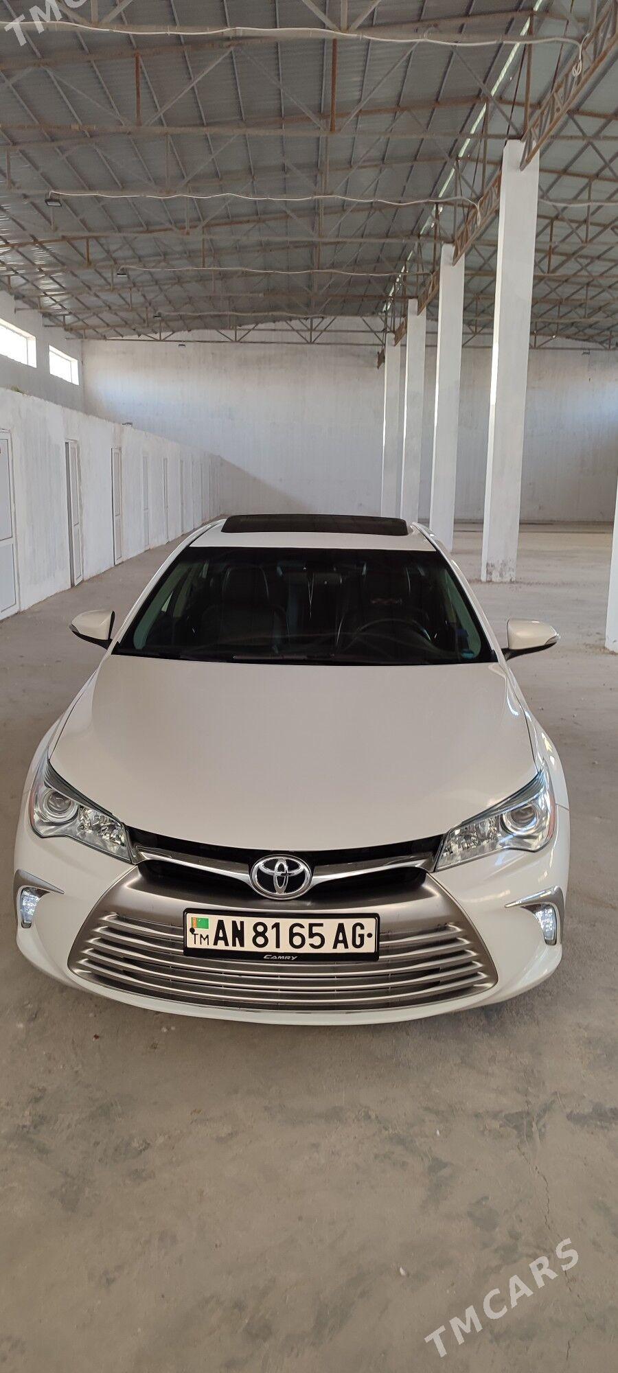 Toyota Camry 2017 - 320 000 TMT - Aşgabat - img 9
