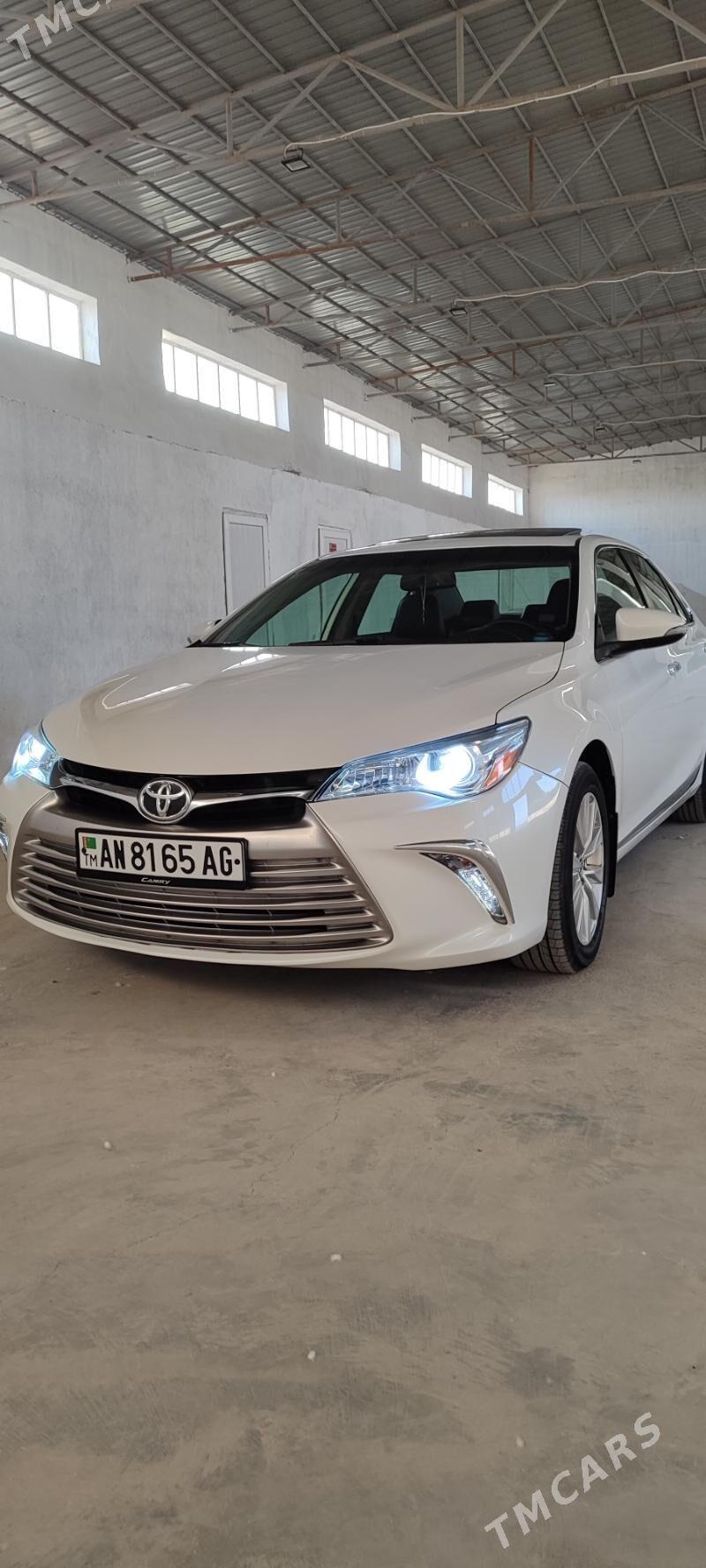 Toyota Camry 2017 - 320 000 TMT - Aşgabat - img 4