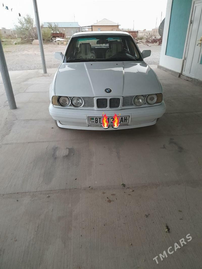 BMW 535 1991 - 35 000 TMT - Серахс - img 1