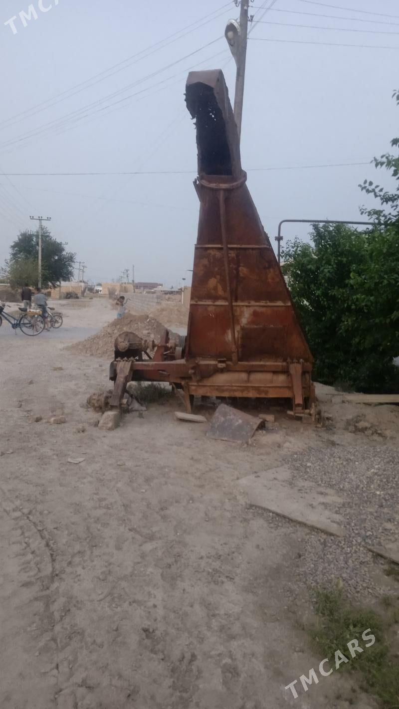 Prisep Polprisep 2006 - 35 000 TMT - Байрамали - img 2