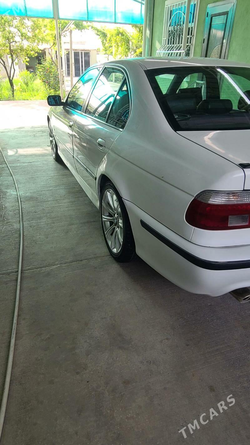 BMW E39 2002 - 120 000 TMT - Гёкдепе - img 3