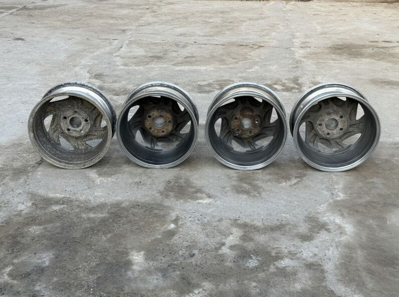 Diska 15 lik…Sienna 2 800 TMT - Мары - img 5