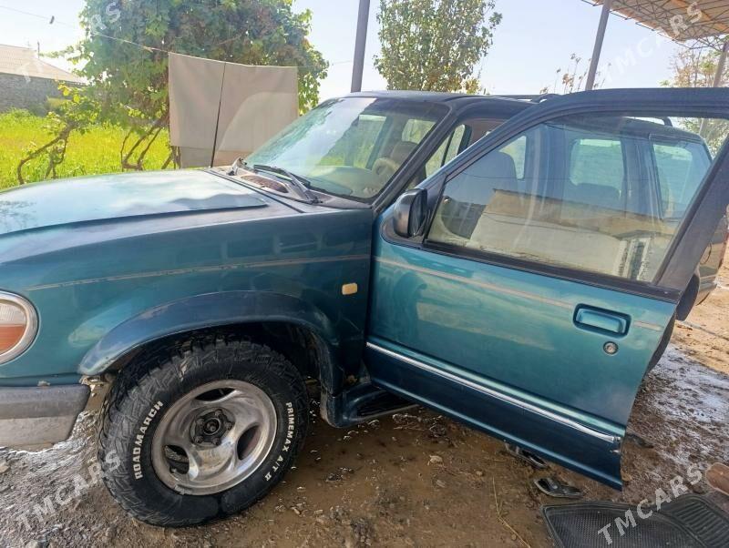 Ford E350 1998 - 24 000 TMT - Койтендаг - img 4