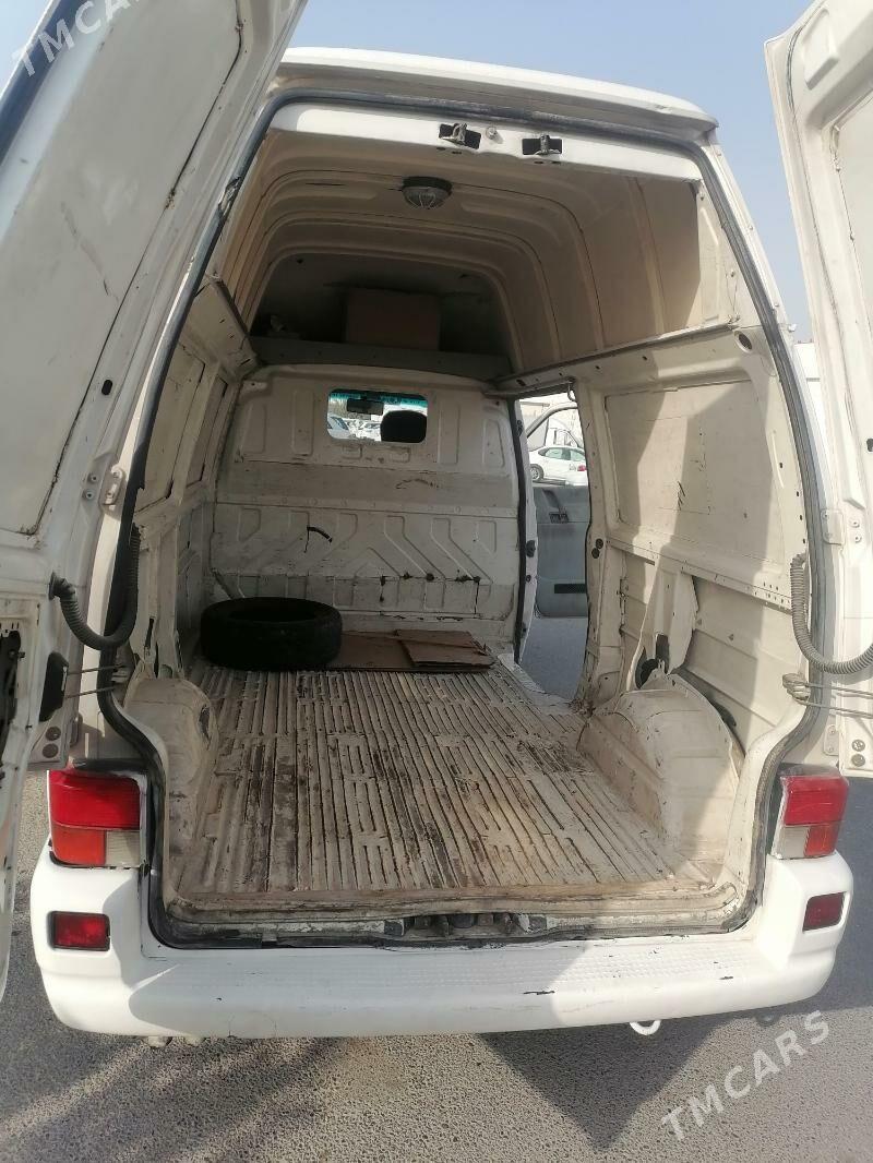 Volkswagen Transporter 2005 - 70 000 TMT - Ашхабад - img 4