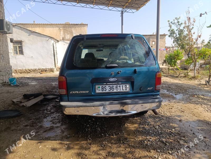 Ford E350 1998 - 24 000 TMT - Койтендаг - img 2