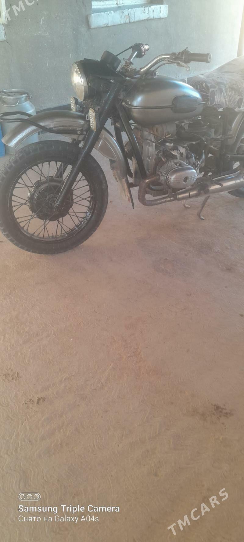 Ural 4320 2002 - 3 600 TMT - Ýolöten - img 3