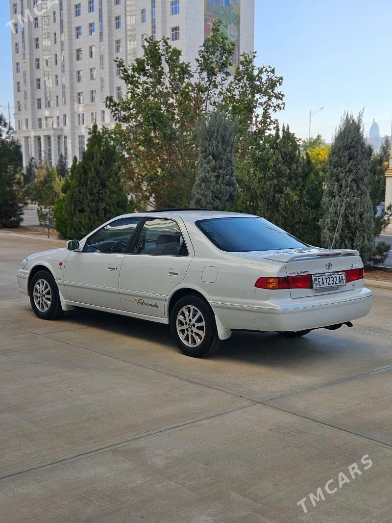 Toyota Camry 2000 - 242 000 TMT - Gurtly - img 6