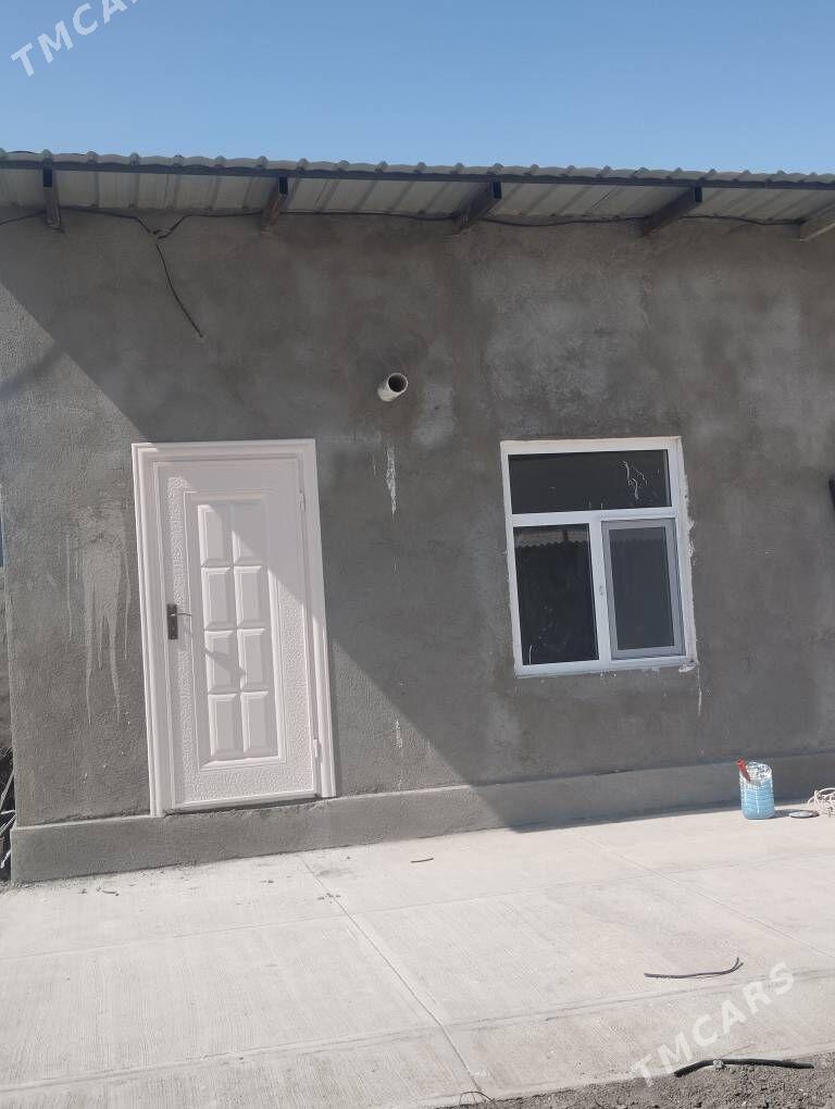 kwartyrant - Бузмеин - img 1