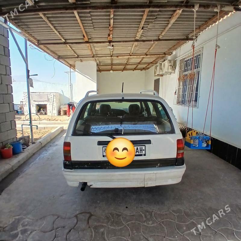 Opel Omega 1992 - 25 000 TMT - Ашхабад - img 2