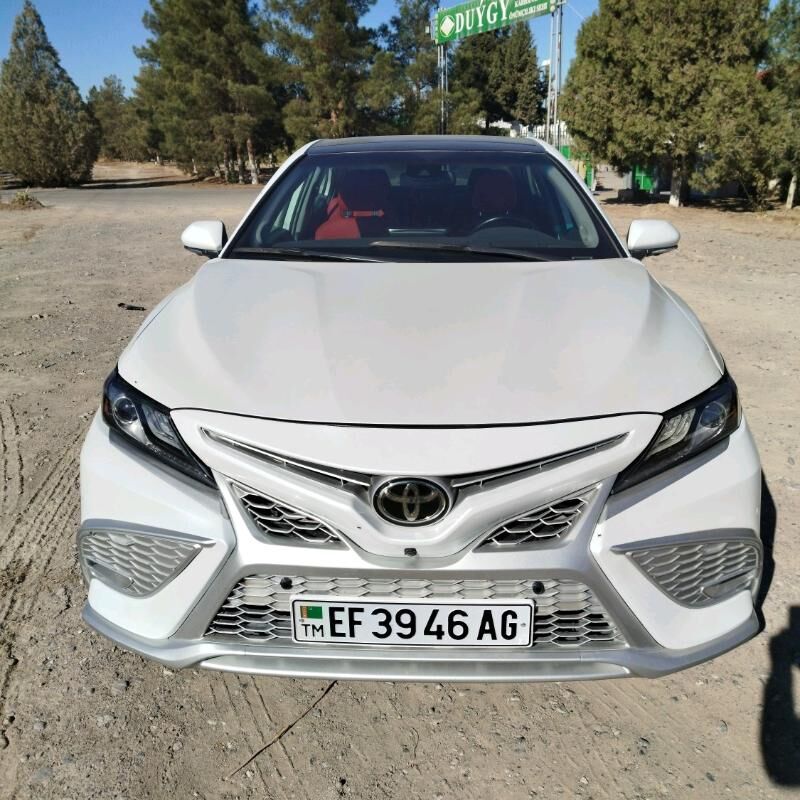 Toyota Camry 2021 - 410 000 TMT - Бузмеин - img 1