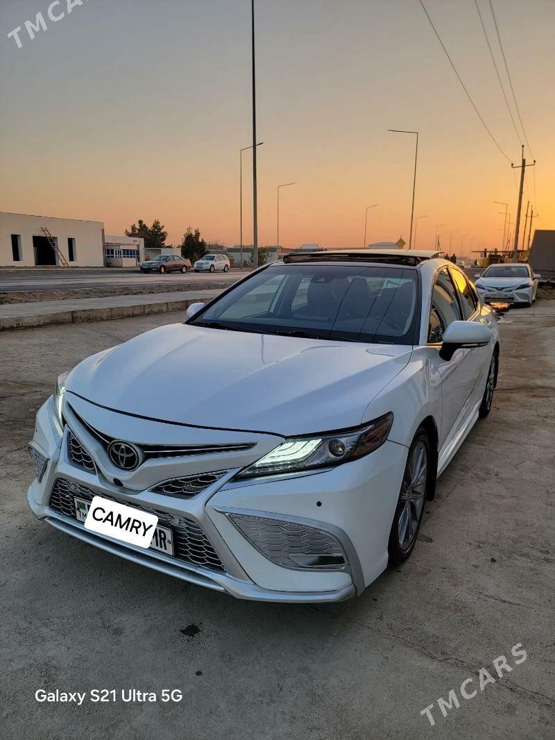 Toyota Camry 2023 - 390 000 TMT - Мары - img 1
