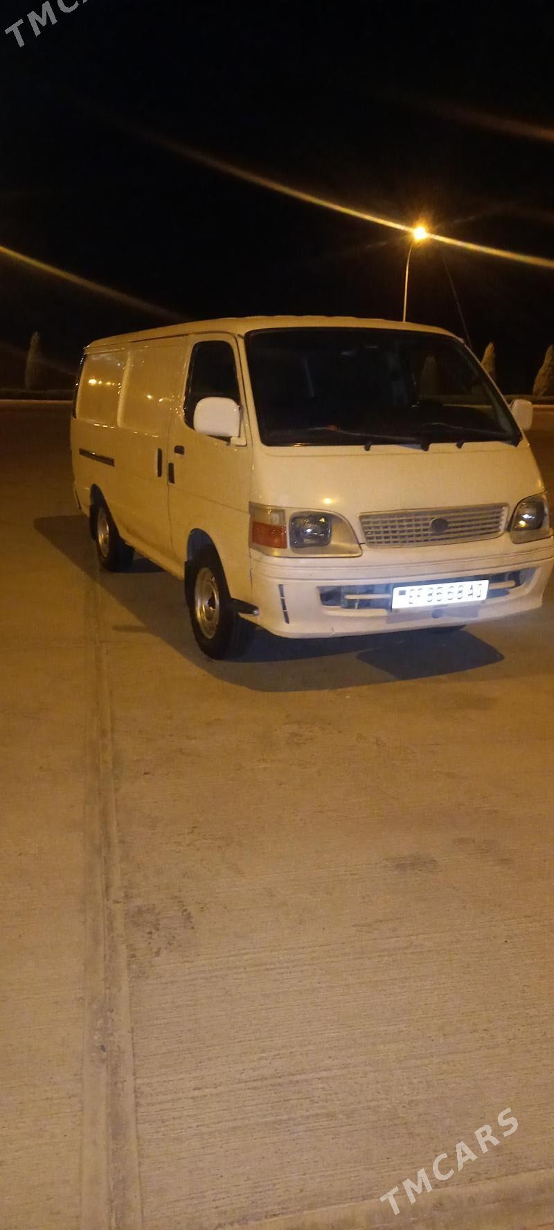 Toyota Hiace 2004 - 105 000 TMT - Багир - img 7