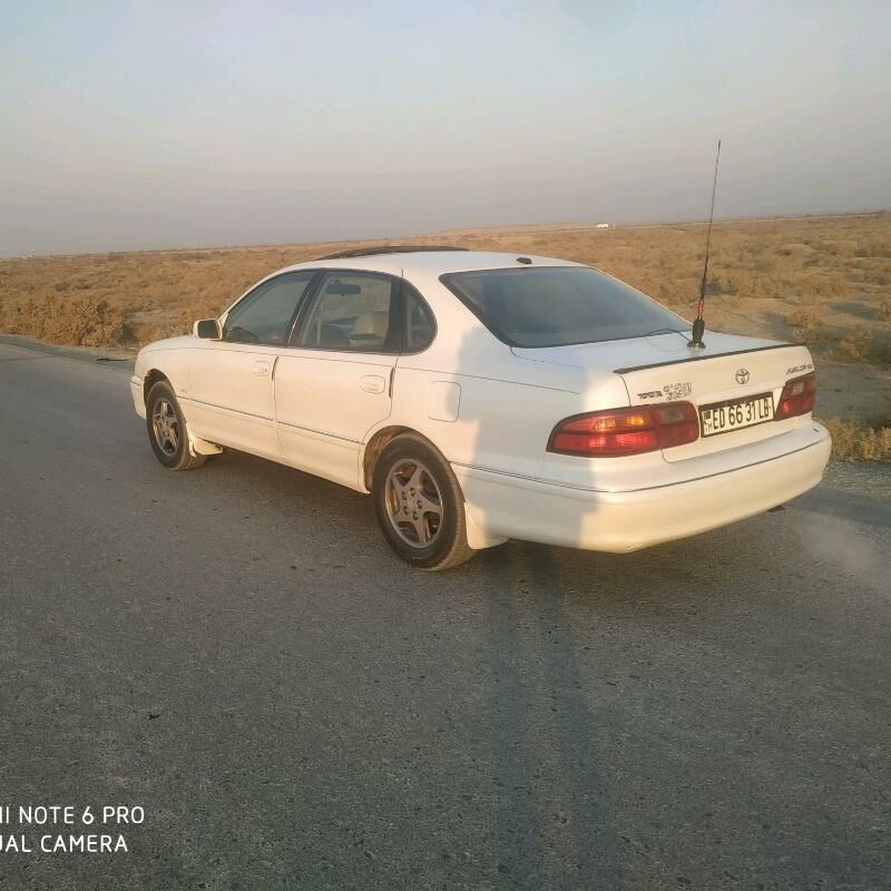 Toyota Avalon 1998 - 128 000 TMT - Койтендаг - img 1