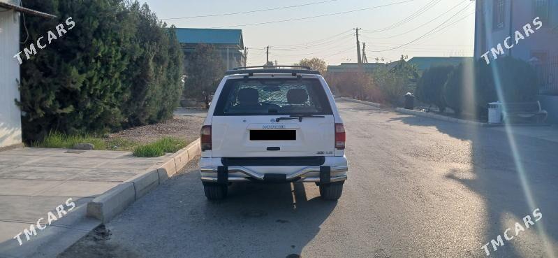 Nissan Pathfinder 2001 - 111 000 TMT - Гёкдепе - img 3