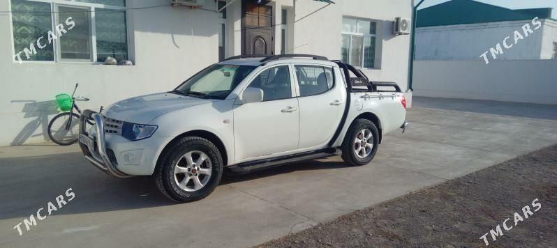 Mitsubishi L200 2013 - 155 000 TMT - Bäherden - img 2