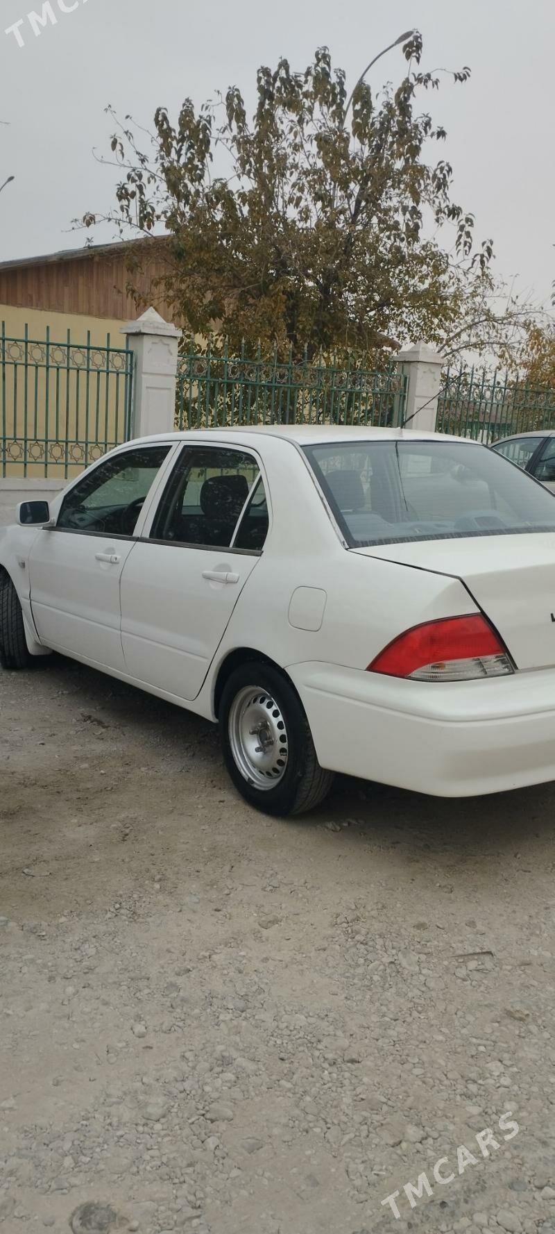 Mitsubishi Lancer 2002 - 62 000 TMT - Balkanabat - img 5