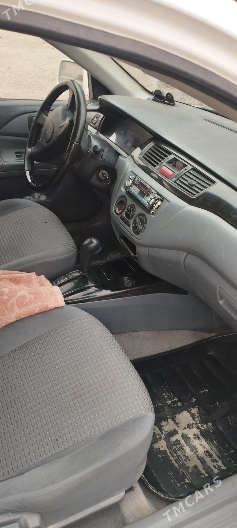 Mitsubishi Lancer 2002 - 62 000 TMT - Balkanabat - img 6