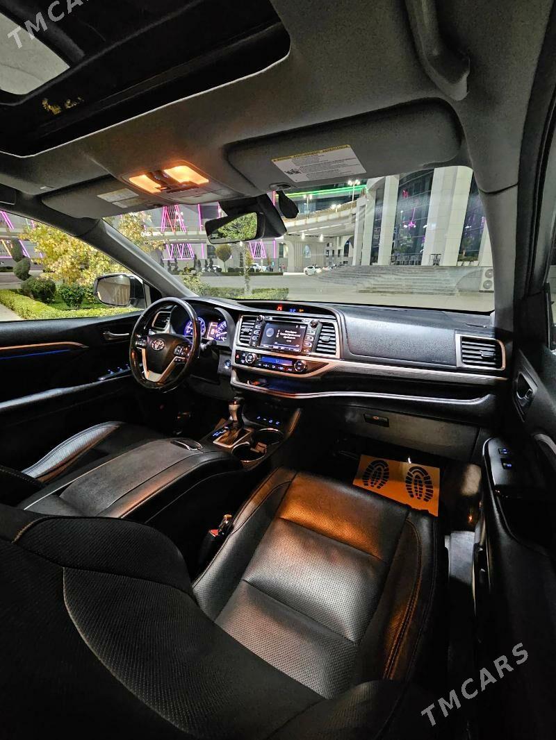 Toyota Highlander 2018 - 560 000 TMT - Ашхабад - img 7