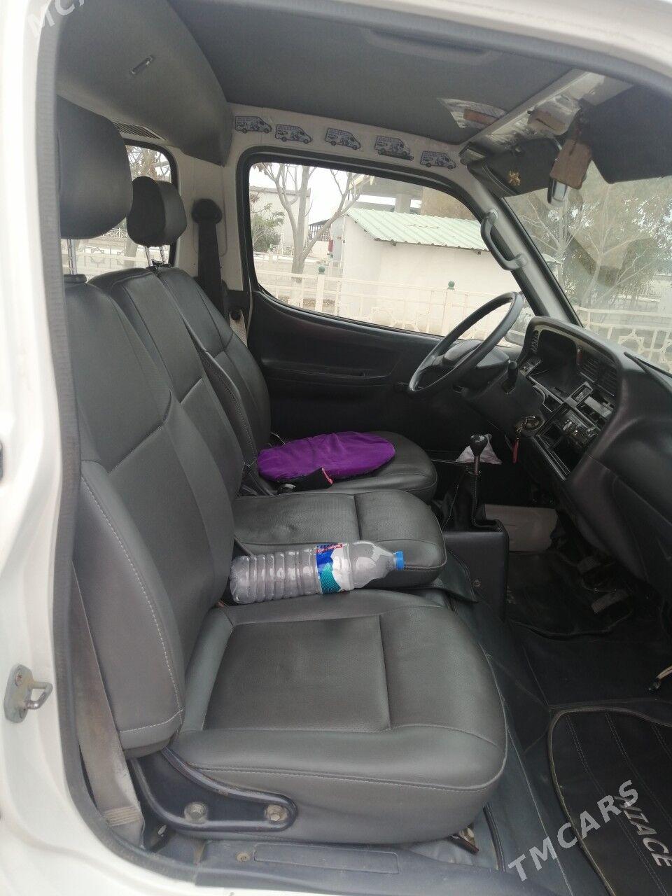 Toyota Hiace 1999 - 135 000 TMT - Хазар - img 7