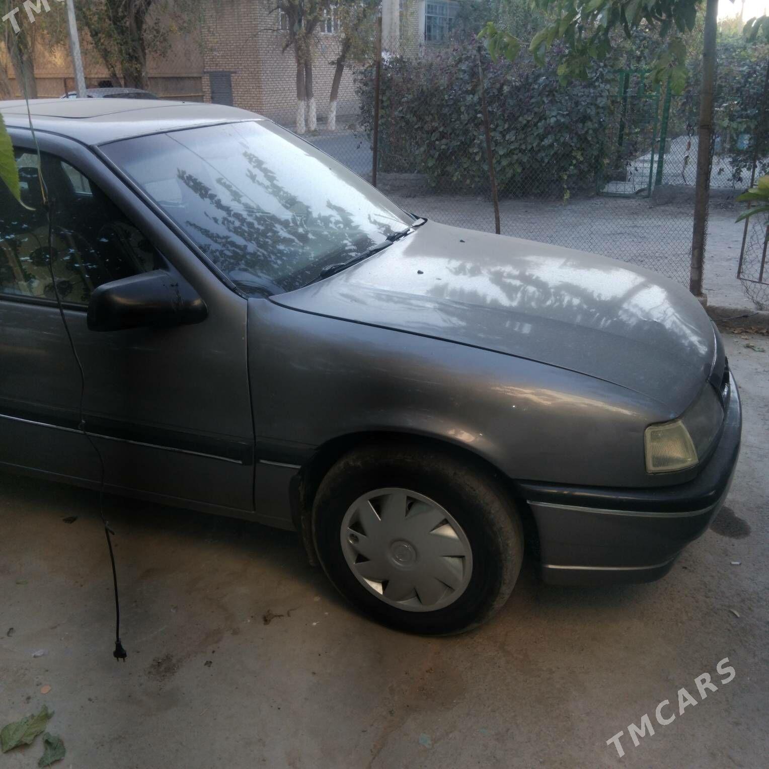 Opel Vectra 1992 - 23 000 TMT - Туркменабат - img 1