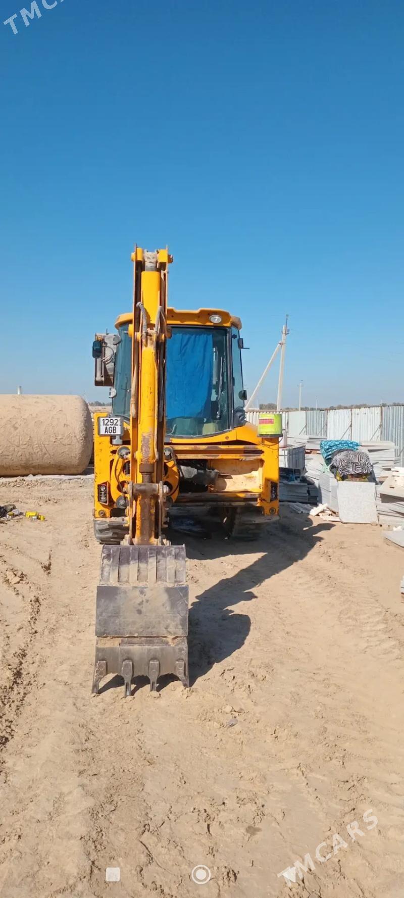 JCB 3CX Compact 2007 - 500 000 TMT - Ашхабад - img 3