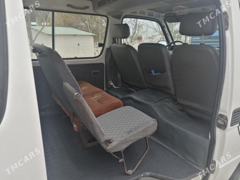 Toyota Hiace 1999 - 135 000 TMT - Хазар - img 5