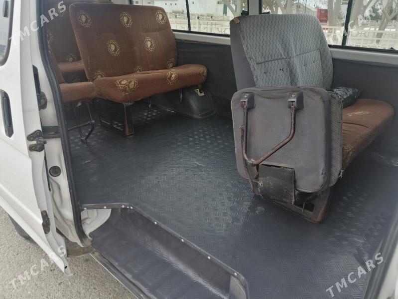 Toyota Hiace 1999 - 135 000 TMT - Хазар - img 6