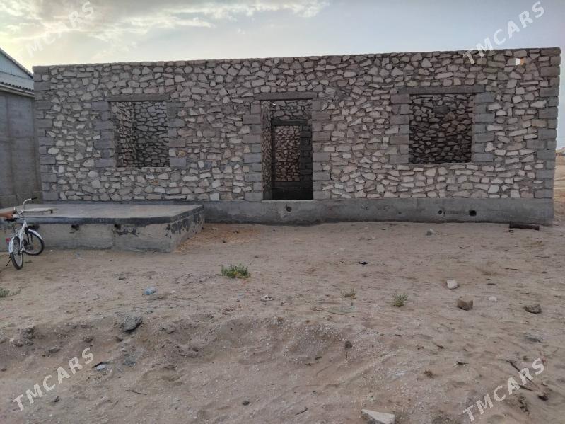 Jay Esenguly şäher merkezinde - Esenguly - img 8