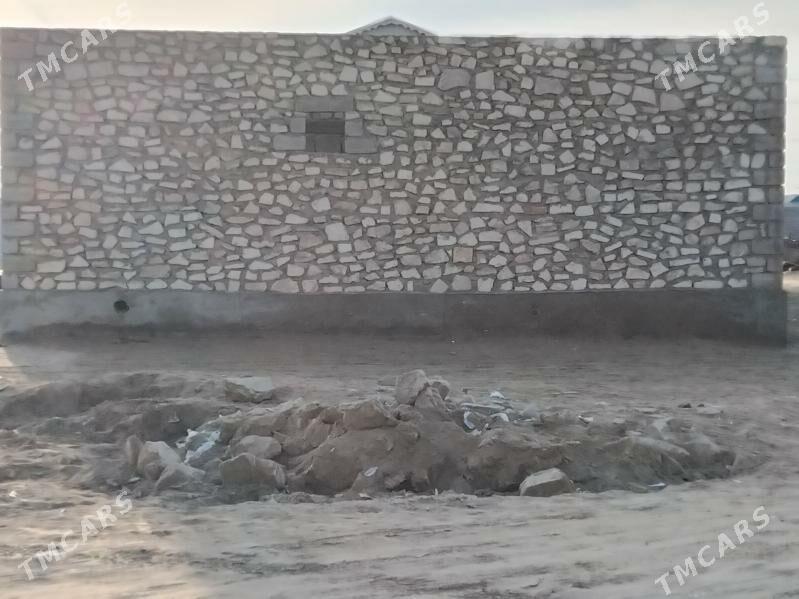 Jay Esenguly şäher merkezinde - Esenguly - img 4