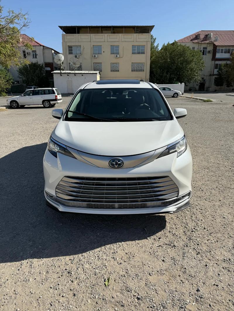 Toyota Sienna 2021 - 510 000 TMT - Ашхабад - img 2