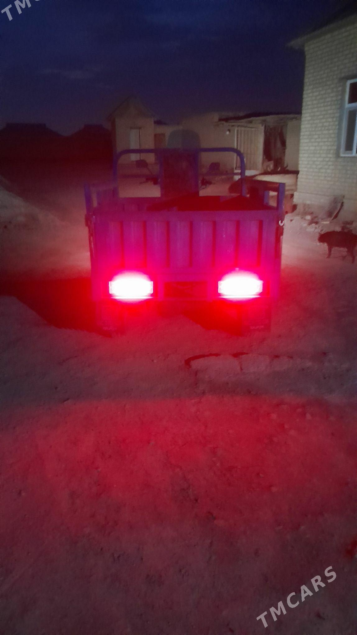 Fekon FK200-14G 2017 - 23 000 TMT - Байрамали - img 3