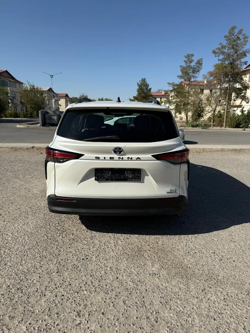 Toyota Sienna 2021 - 510 000 TMT - Ашхабад - img 3
