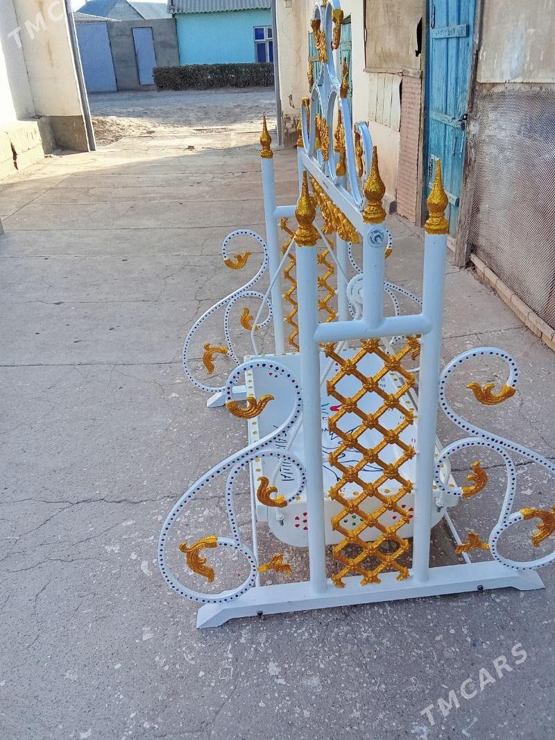 Sallančak tejen - Теджен - img 4