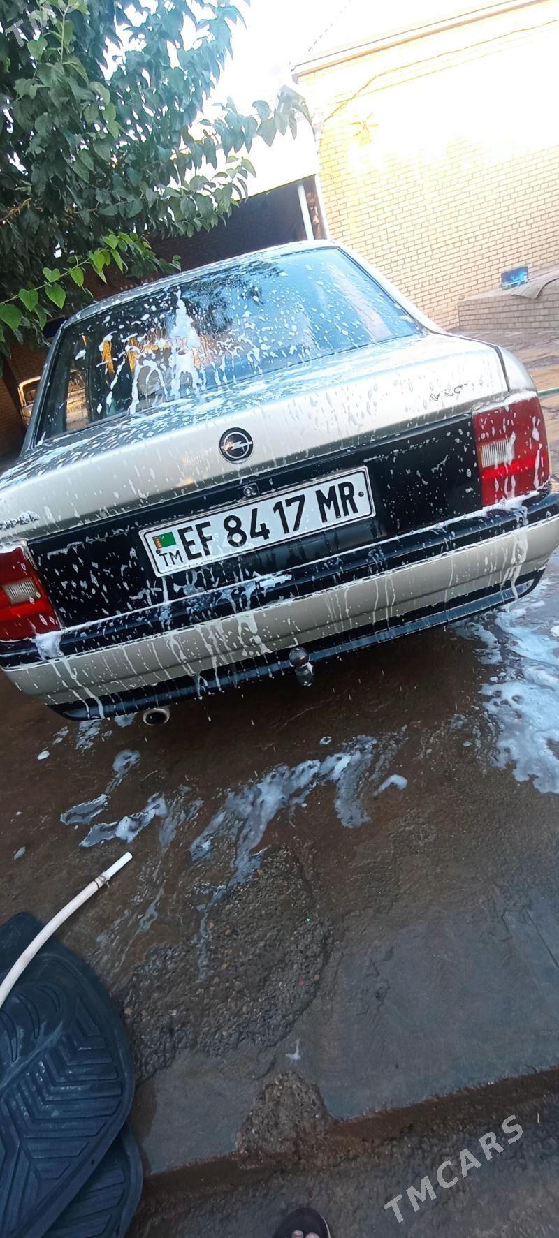 Opel Vectra 1990 - 34 000 TMT - Векильбазар - img 5