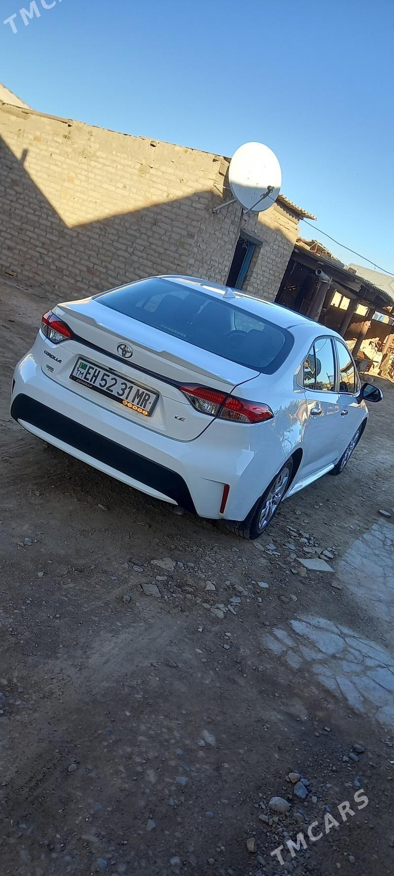 Toyota Corolla 2020 - 280 000 TMT - Векильбазар - img 4