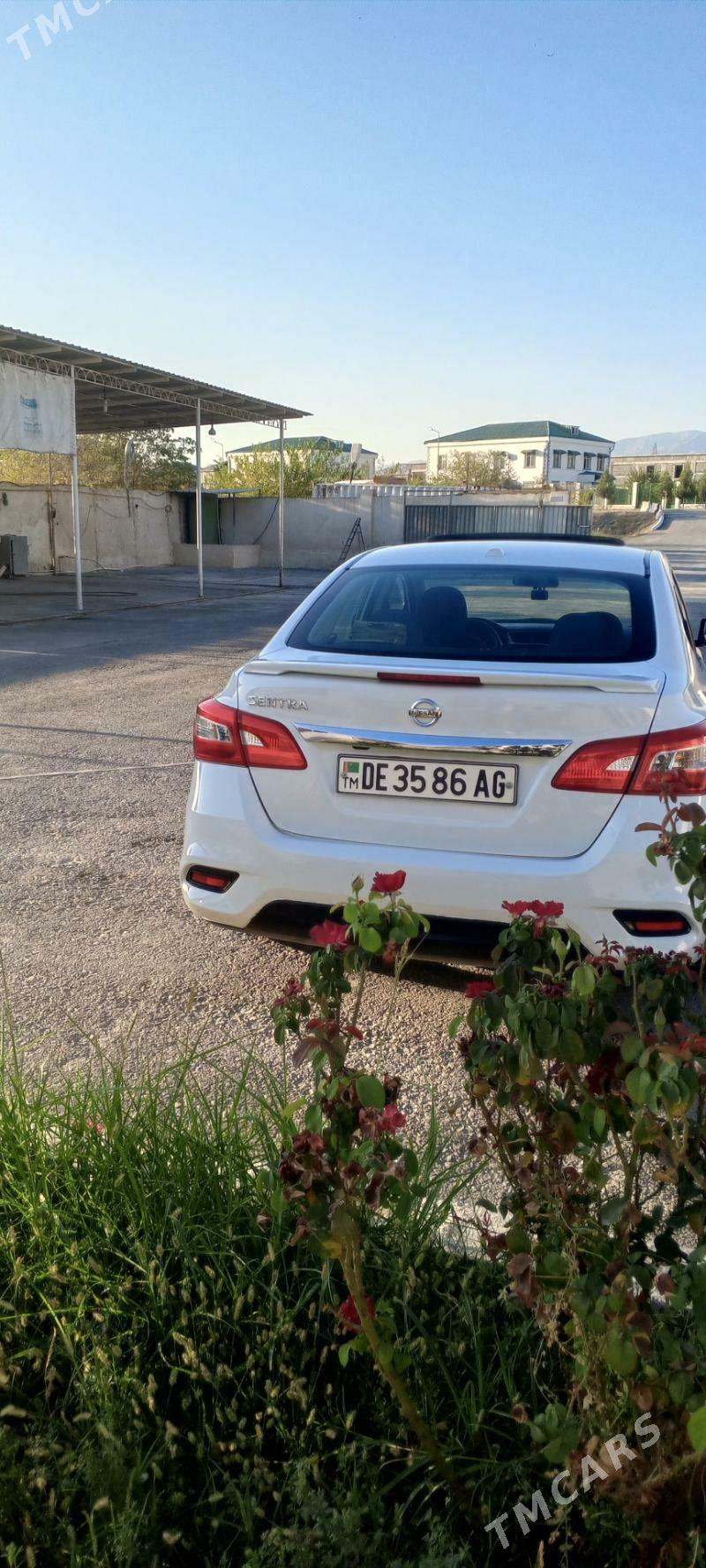 Nissan Sentra 2017 - 165 000 TMT - Бузмеин - img 4