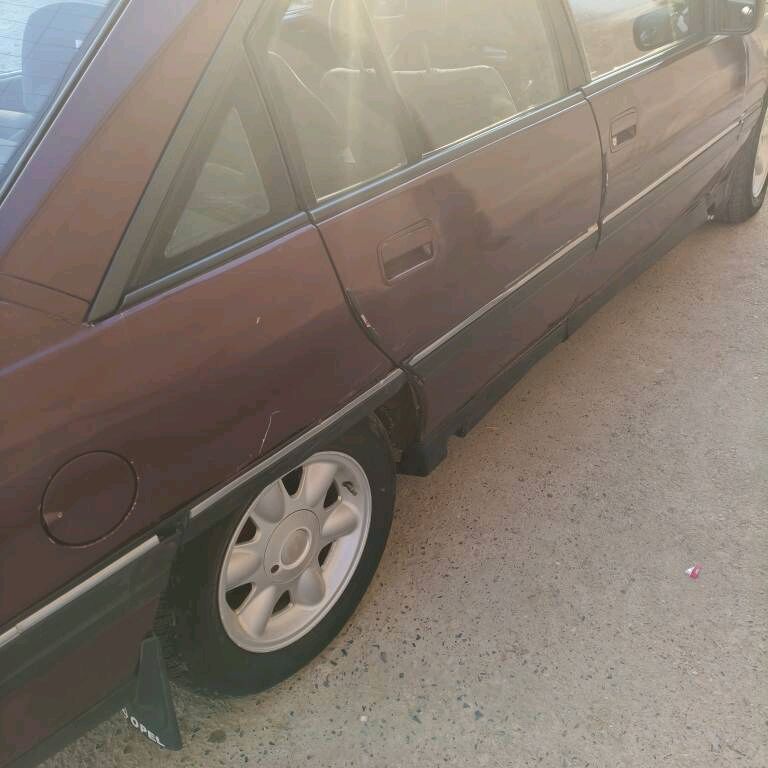 Opel Omega 1992 - 30 000 TMT - Мургап - img 1