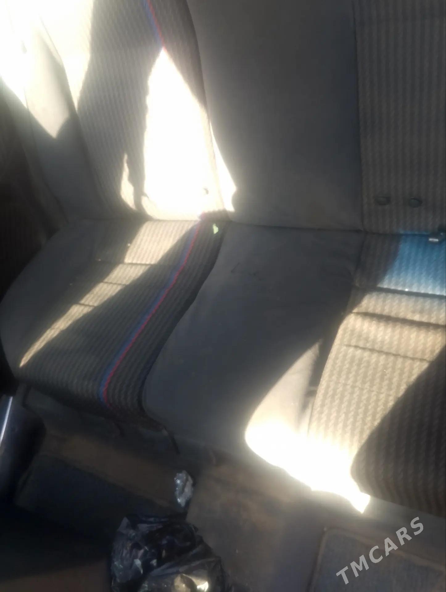 Opel Omega 2000 - 28 500 TMT - Халач - img 4