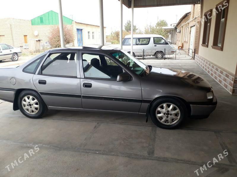 Opel Vectra 1992 - 33 000 TMT - Туркменабат - img 2