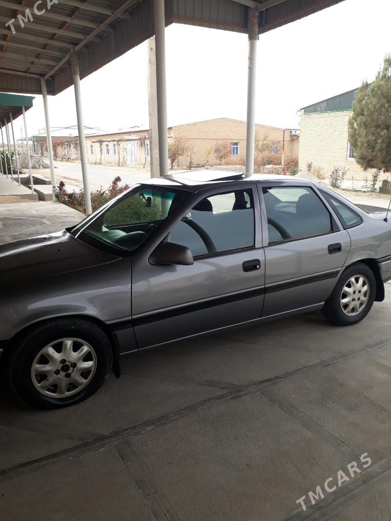 Opel Vectra 1992 - 33 000 TMT - Туркменабат - img 4