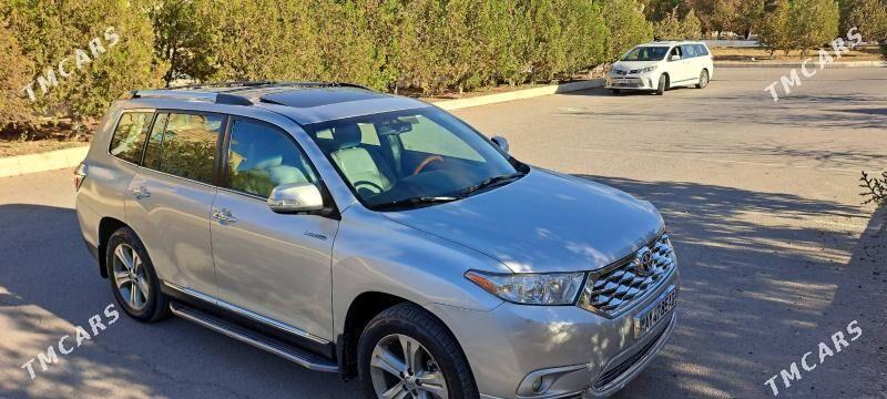 Toyota Highlander 2013 - 335 000 TMT - Ашхабад - img 2