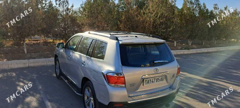 Toyota Highlander 2013 - 335 000 TMT - Ашхабад - img 4